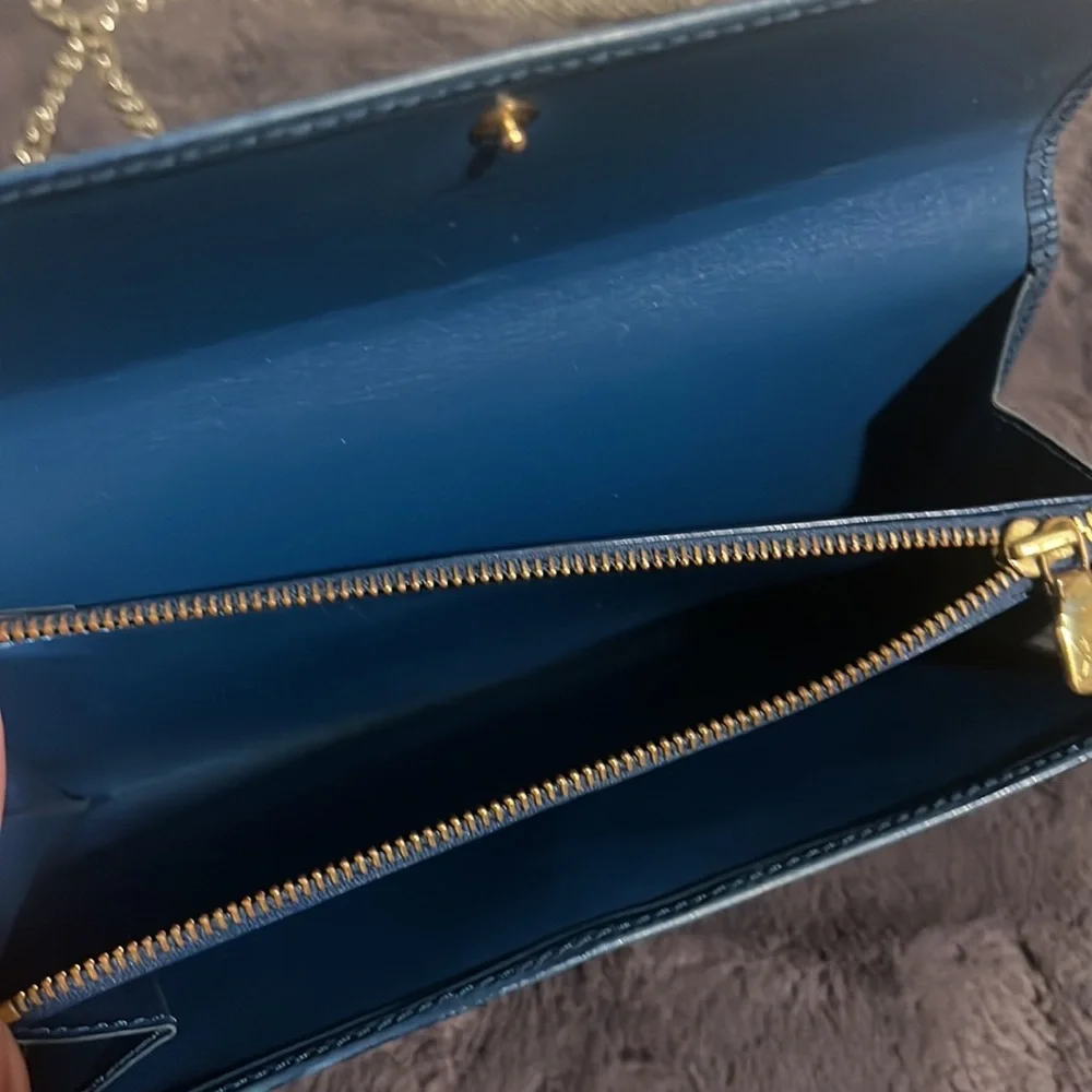 Authentic Vintage Louis Vuitton Blue Epi wallet with chain